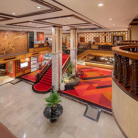 Alexander Hotel Bangkok Exterior photo