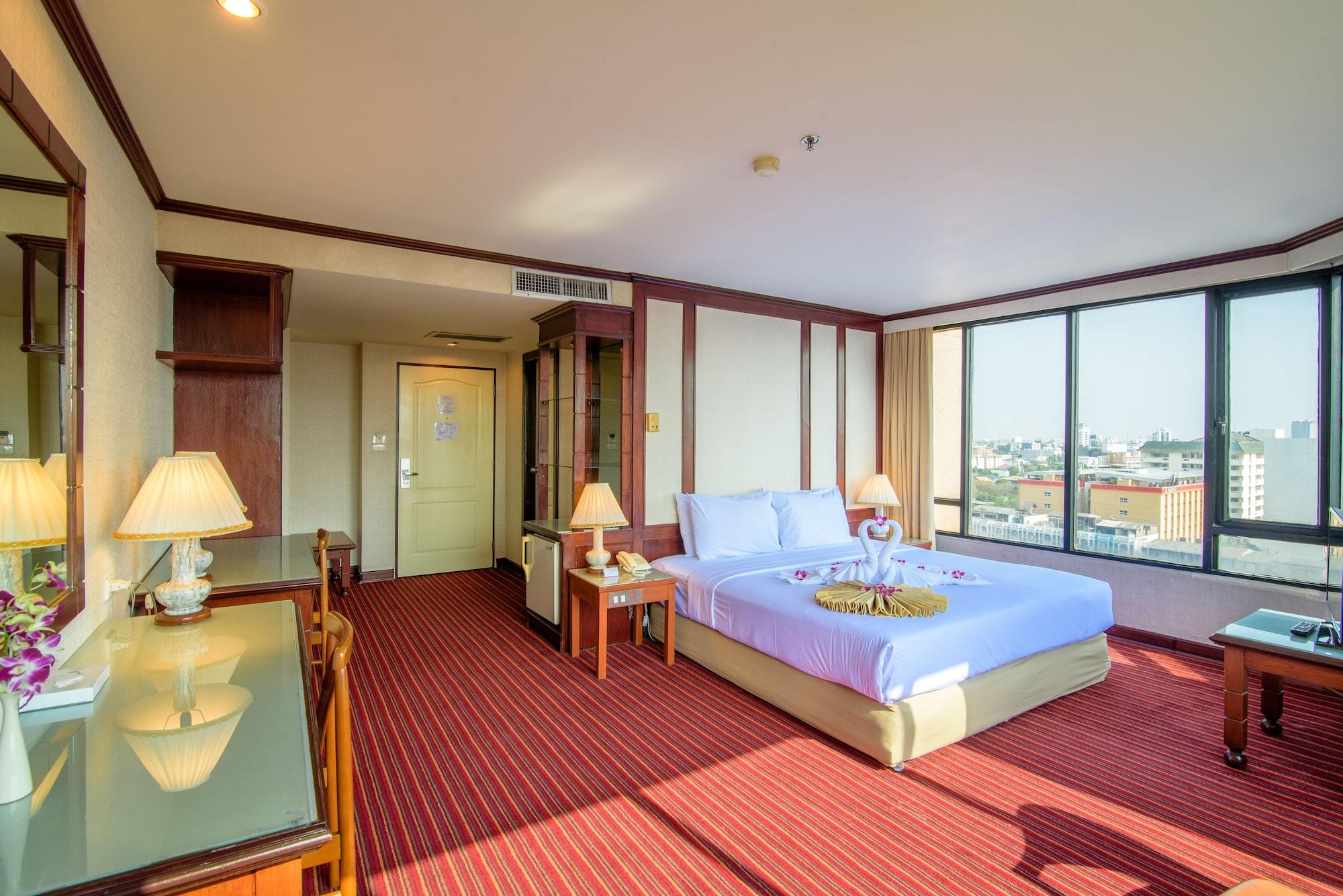 Alexander Hotel Bangkok Exterior photo