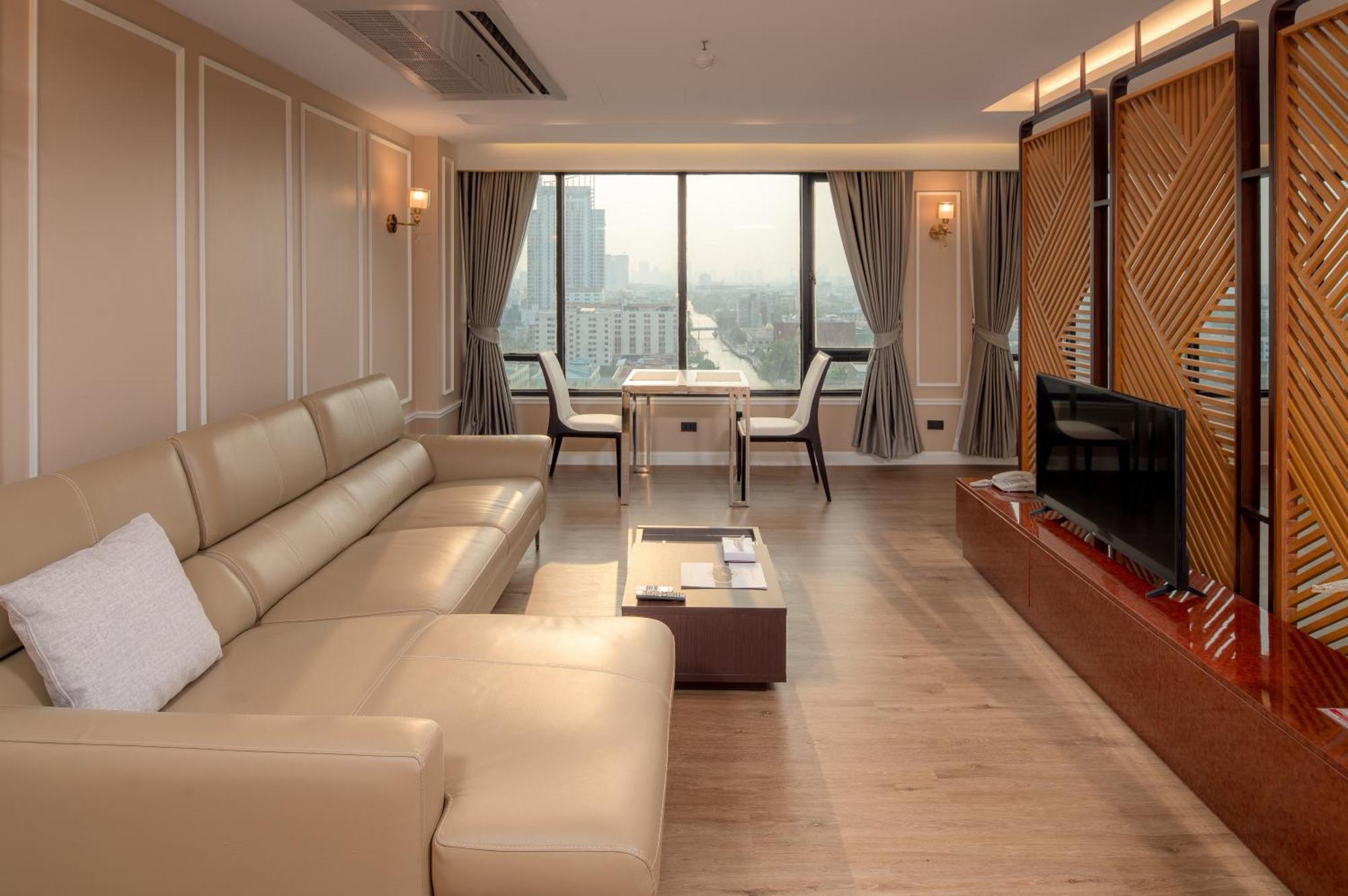 Alexander Hotel Bangkok Room photo